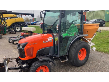 Komunalni traktor KUBOTA