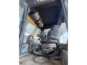 Valjak za puteve Bomag BW161 AD-5: slika 5 Valjak za puteve Bomag BW161 AD-5: slika 5