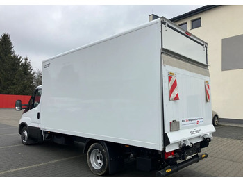 Dostavno vozilo sa zatvorenim sandukom Iveco DAILY 35C16 kontener kurierka winda STAN PERFEKCYJNY: slika 4