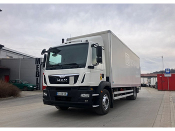 Kamion sa zatvorenim sandukom MAN