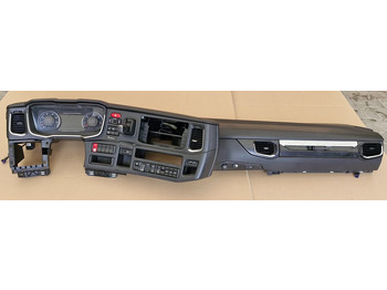 Kabina i enterijer SCANIA R