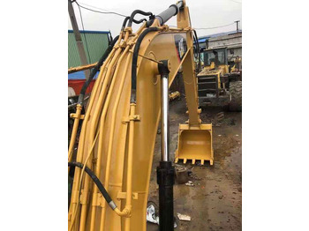 Bager Used Cat320D2L Excavator Efficient Heavy Construction Equipment with Original Engine Second Hand Crawler Excavator [ Copy ] [ Copy ] [ Copy ]: slika 4