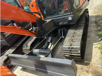 Novu Bager guseničar DOOSAN DX60: slika 3