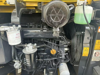 Bager guseničar KOMATSU PC56: slika 4