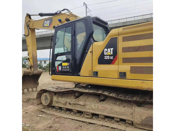 Bager guseničar CATERPILLAR 320GC