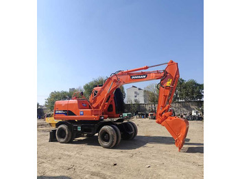 Bager točkaš DOOSAN DH150W-7