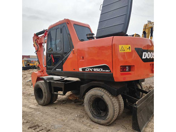 Bager točkaš DOOSAN DX150W