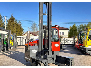 Viljuškar sa 4 strane Combilift COMBILIFT C4000 – TRIPLEX 9300 mm – Year 2017 – GAS – FREE LIFT – FORK SIDE SHIFT – CONDITION 5/5: slika 5