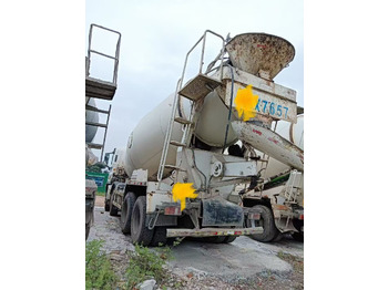 Mešalica za beton ISUZU ISUZU T156 15 cubic meter mixing tank: slika 2 Mešalica za beton ISUZU ISUZU T156 15 cubic meter mixing tank: slika 2