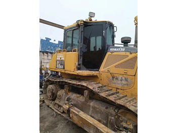 Buldožer KOMATSU D65