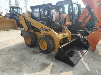 Mini utovarivač CATERPILLAR Used skid-steer CAT246D: slika 3