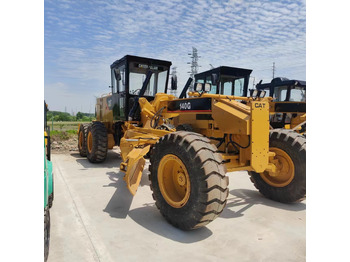 Građevinska mašina CATERPILLAR