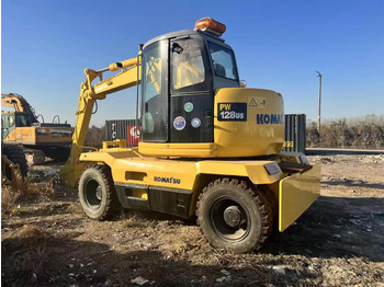 Bager točkaš KOMATSU PC128