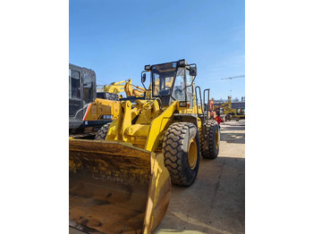 Utovarivač točkaš KOMATSU WA320-3: slika 3