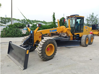 Grejder XCMG GR1803: slika 2 Grejder XCMG GR1803: slika 2