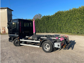 Kamion sa hidrauličnom kukom IVECO EUROCARGO 75E18 CON SCARRABILE NUOVO: slika 4 Kamion sa hidrauličnom kukom IVECO EUROCARGO 75E18 CON SCARRABILE NUOVO: slika 4