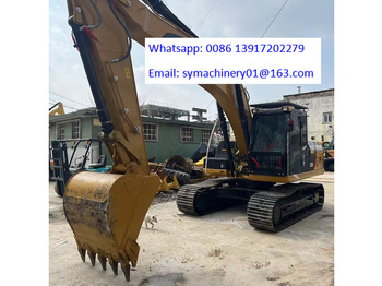 Bager guseničar CATERPILLAR 320D2