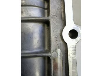 Novu Filter za ulje za Kamion OBUDOWA FILTRA OLEJU VOLVO RENAULT 21426924: slika 3