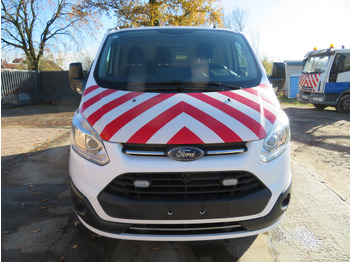 Mali kombi Ford Transit Custom 2.0tdci: slika 2