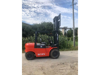 Dizel viljuškar HELI