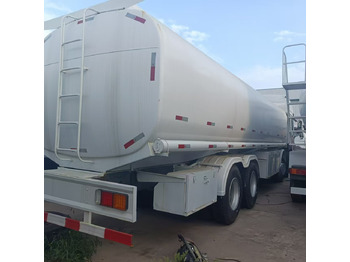 Kamion cisterna SINOTRUK HOWO