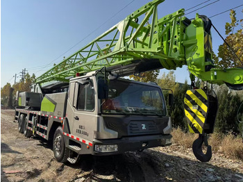 Kran ZOOMLION ZTC300V