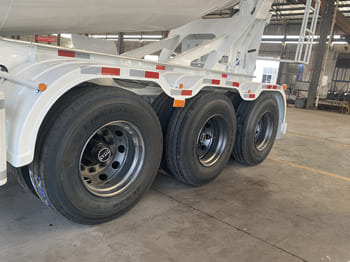 Novu Poluprikolica za prevoz cementa TITAN Cement Mixer Trailer for Sale in Congo: slika 5