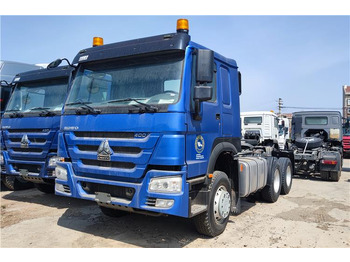 Tegljač SINOTRUK HOWO