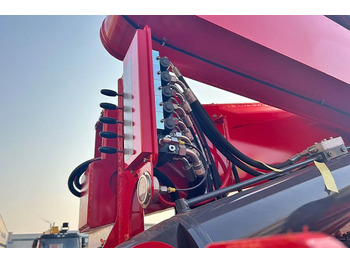 Novu Poluprikolica za prevoz kontejnera/ Poluprikolica sa promenjivim sandukom za prevoz kontejnera XCMG 20 40Ft Container Side Loader for Sale in Tanzania: slika 2 Novu Poluprikolica za prevoz kontejnera/ Poluprikolica sa promenjivim sandukom za prevoz kontejnera XCMG 20 40Ft Container Side Loader for Sale in Tanzania: slika 2