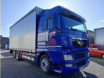 Kamion sa ceradom MAN TGX 26.440