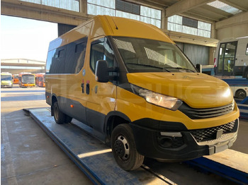 Školski autobus IVECO Daily