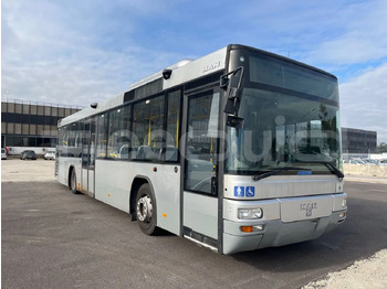Prigradski autobus MAN Lion's Classic