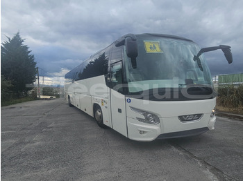 Turistički autobus BOVA