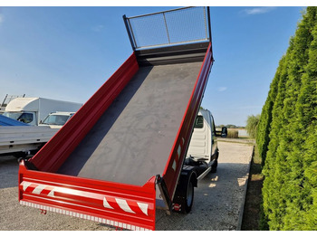 Dostavno vozilo kiper Iveco 35C15 3.0: slika 4