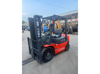 Dizel viljuškar HELI