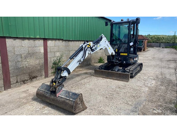 Mini bager BOBCAT E26