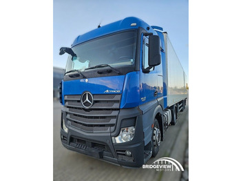 Tegljač MERCEDES-BENZ Actros 1842