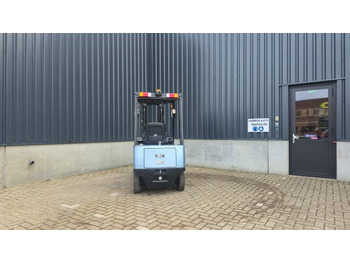 Električni viljuškar Royal E15: slika 2 Električni viljuškar Royal E15: slika 2