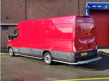 Furgon, Dostavno vozilo sa duplom kabinom Iveco Daily 35S12: slika 3 Furgon, Dostavno vozilo sa duplom kabinom Iveco Daily 35S12: slika 3