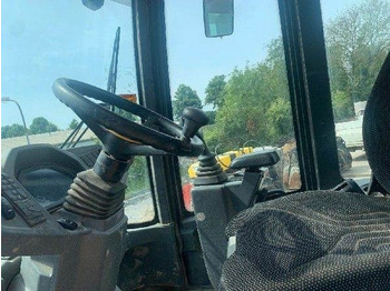 Utovarivač točkaš Volvo L35G: slika 3 Utovarivač točkaš Volvo L35G: slika 3