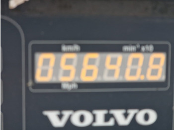 Utovarivač točkaš VOLVO L30B: slika 3 Utovarivač točkaš VOLVO L30B: slika 3