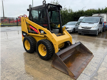 Utovarivač CATERPILLAR 216