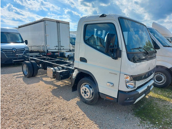 Novu Kamion sa golom šasijom i zatvorenom kabinom Mitsubishi Canter Fuso Fahrgestell mit wählbar Aufbau: slika 2