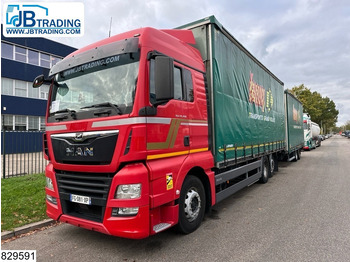 Kamion sa ceradom MAN TGX 26.460