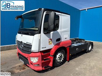 Tegljač MERCEDES-BENZ Actros 1843