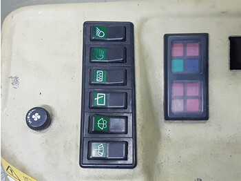 Kabina i enterijer za Građevinska mašina Ahlmann AZ14 - Dashboard/Console/Konsole: slika 5