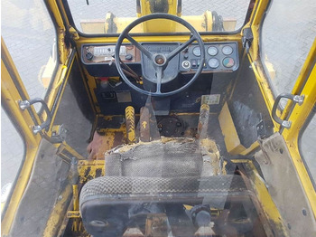 Utovarivač točkaš Kramer 512 - (For parts): slika 4 Utovarivač točkaš Kramer 512 - (For parts): slika 4