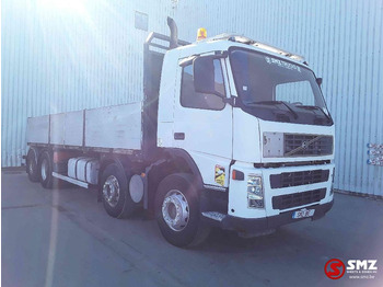 Kamion sa tovarnim sandukom VOLVO FM 400