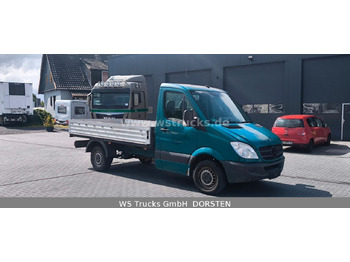 Dostavno vozilo s ravnom platformom Mercedes-Benz Sprinter II Pritsche215 CDI: slika 2 Dostavno vozilo s ravnom platformom Mercedes-Benz Sprinter II Pritsche215 CDI: slika 2