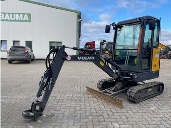Mini bager VOLVO EC18E